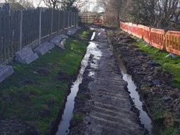Path renewal by station