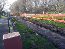 Path renewal by station